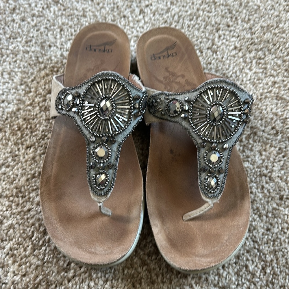 Super Cute Dansko Sandals!